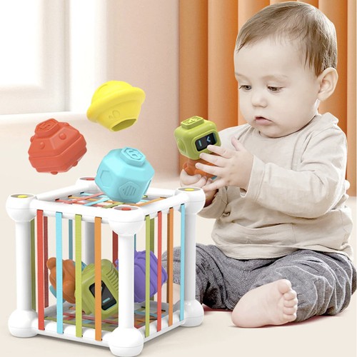 Kruzzel kézügyességfejlesztő kocka gyerekeknek-, és babáknak – 6 db színes formával (BB-20377) (1)
