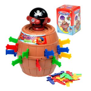 Kalózos játék - ügyességi társasjáték 16 színes játék karddal, hordóval és kalóz fejjel (BBJ) - Image 1