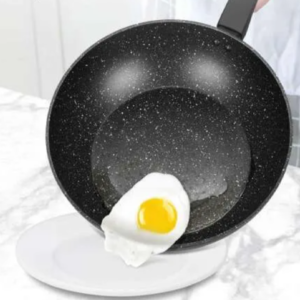 Royalty Line indukciós wok – 32 cm átmérő, 5,9L kapacitás, üvegfedővel és tapadásmentes felülettel (BBA) - Image 7